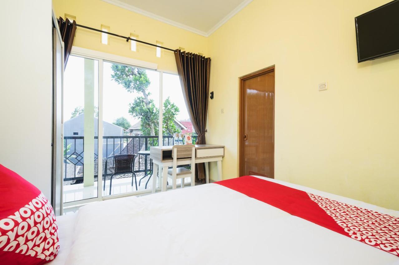 Oyo 1855 Elise Exclusive Residence Balong  Exterior foto